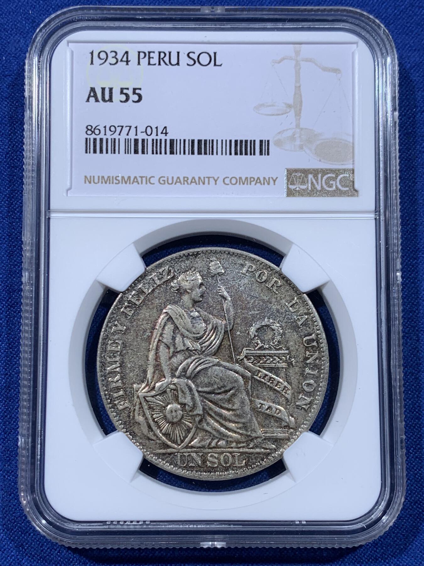 《竞宝斋》第435场 周日，周一2场连拍 （全场包邮） NGC AU55 秘鲁1934年一索尔坐人银币，淡彩美品，好状态。