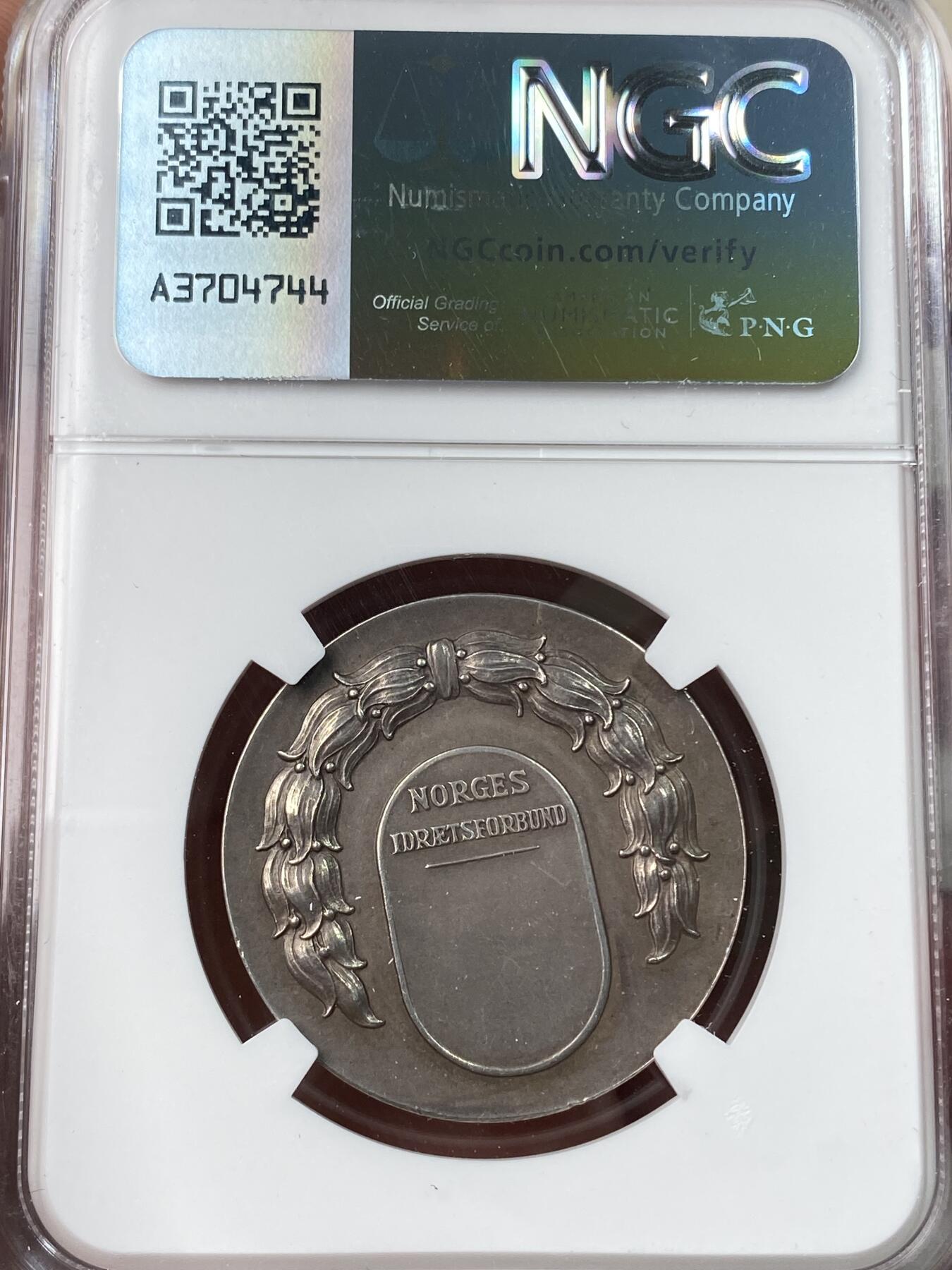 万国钱币拍卖第054期