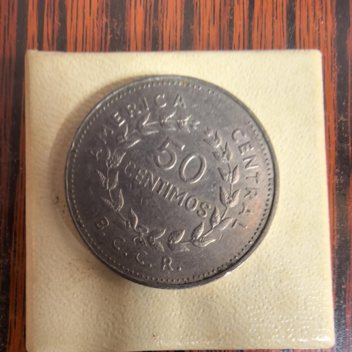 泡泡币外币第二十一场可代拍15038385335微信 1978哥斯达黎加50分。