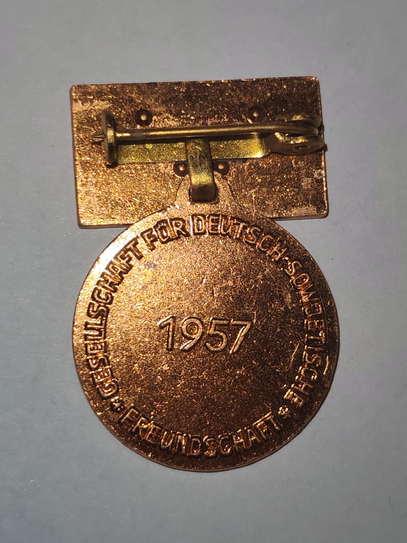 韵星假日拍卖第三十期 -- Rimey Holidays Auction 30 民主德国铜级苏德友谊协会证章