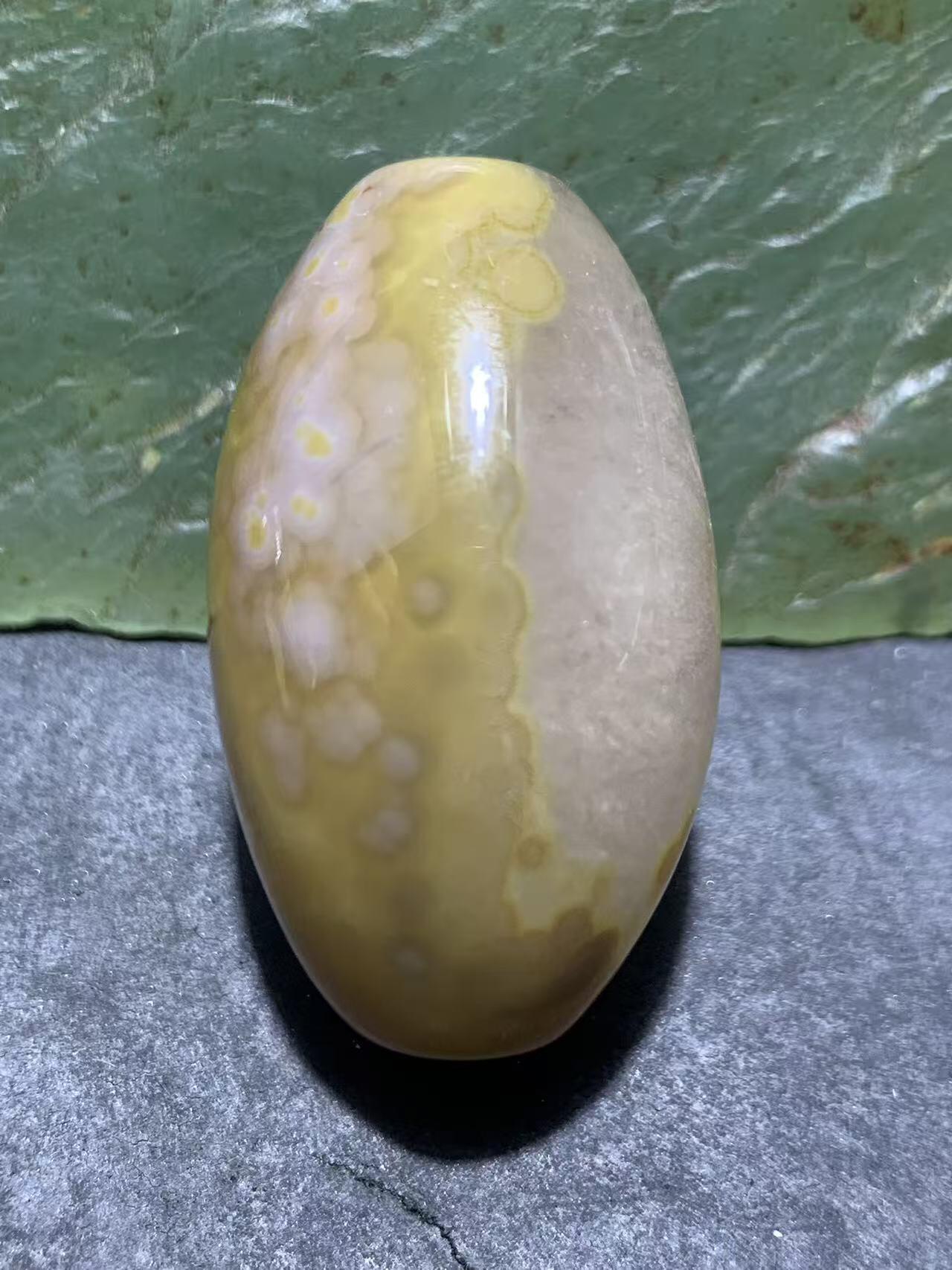 精美冰飘天眼纹战国红玛瑙随形勒子一颗！