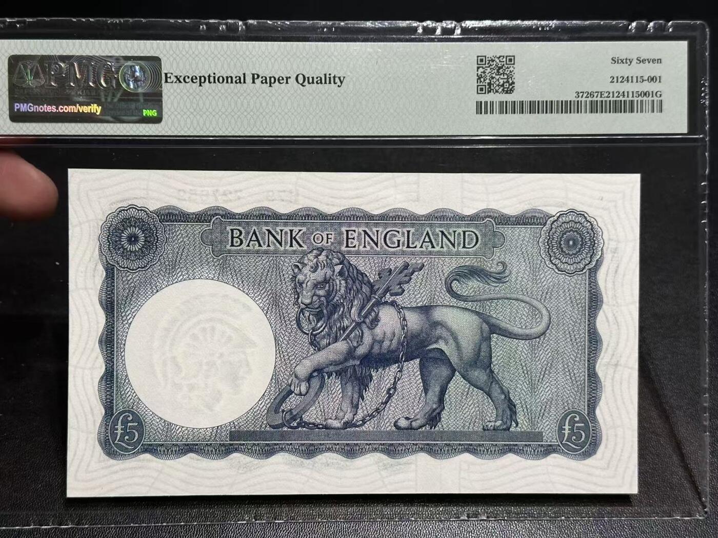 《外钞收藏家》第五百八十一期（畅拍场）（本平台长期征集拍品、欢迎藏友们联系合作） 1961-63年英国B序列5镑 PMG67 送白宫首日封