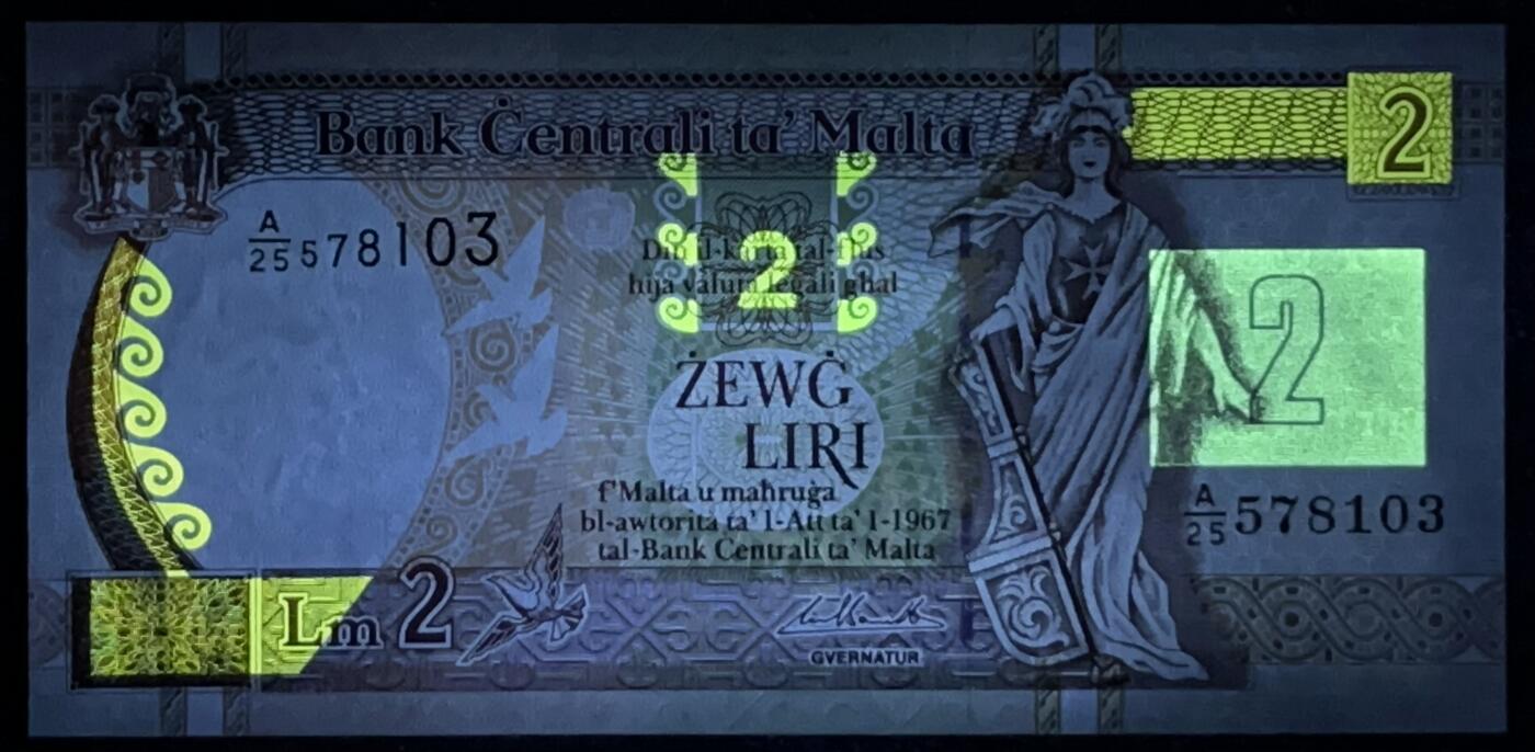 小福收藏拍卖第197期 裸钞场 本期有多张豹子号靓号 百慕大03年50元纪念钞百位号 马来亚和英属婆罗洲开国第一张纸币大冠女王 马来亚 41年1元英王乔六 法属太平洋10000法郎 捷克1000克朗纪念钞千位号  卢森堡 1000法郎  萨尔瓦多样钞 匈牙利 法罗群岛 危地马拉等多国精美纸币 马耳他 1967（1994）年 2里拉 unc