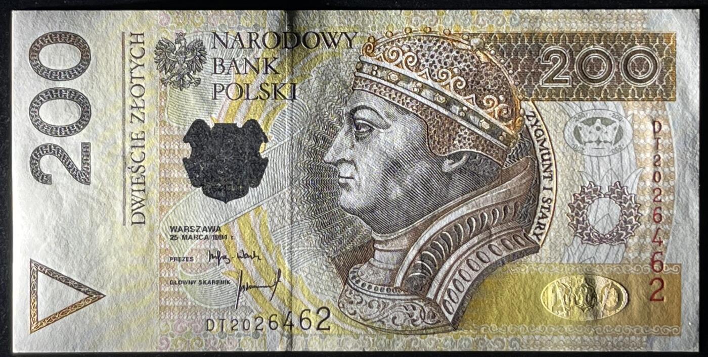 小福收藏拍卖第197期 裸钞场 本期有多张豹子号靓号 百慕大03年50元纪念钞百位号 马来亚和英属婆罗洲开国第一张纸币大冠女王 马来亚 41年1元英王乔六 法属太平洋10000法郎 捷克1000克朗纪念钞千位号  卢森堡 1000法郎  萨尔瓦多样钞 匈牙利 法罗群岛 危地马拉等多国精美纸币