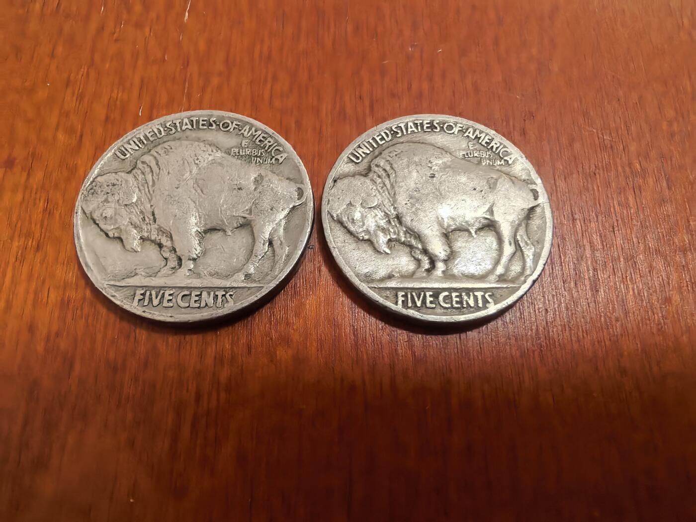 长老汇蛇年精选第七十场拍卖 1925+1935美国印第安水牛5分镍币，两枚，年份清楚