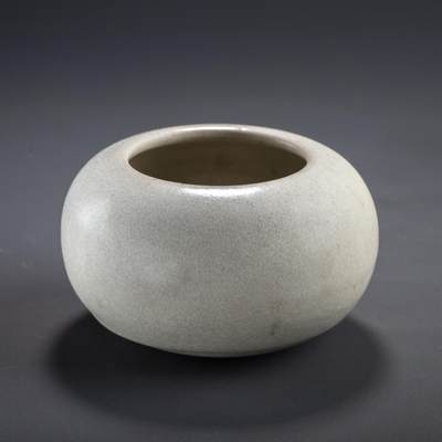 日本大阪雅和auction 2025金秋競賣會第一期 - 隨 白瓷水盂 尺寸:D:11 H:6.5cm 備註:盒付