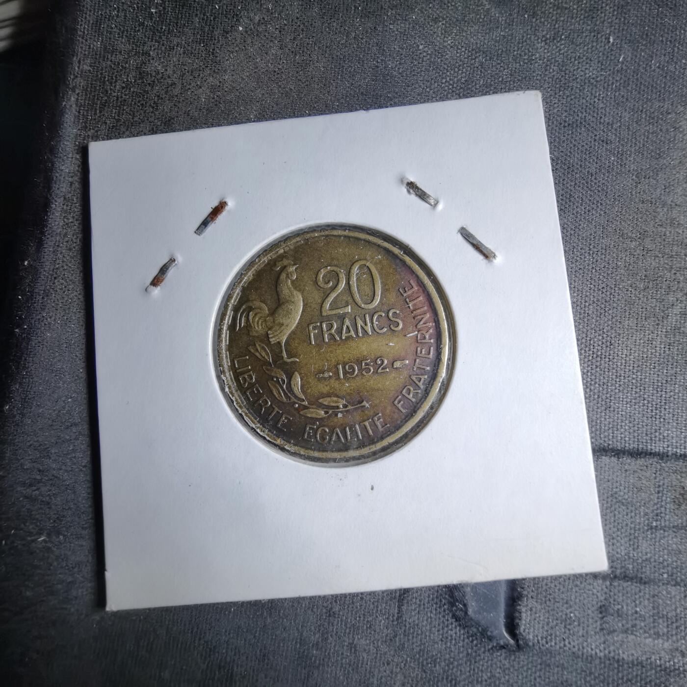 沼泽如烟--第890场 法国1952年20法郎