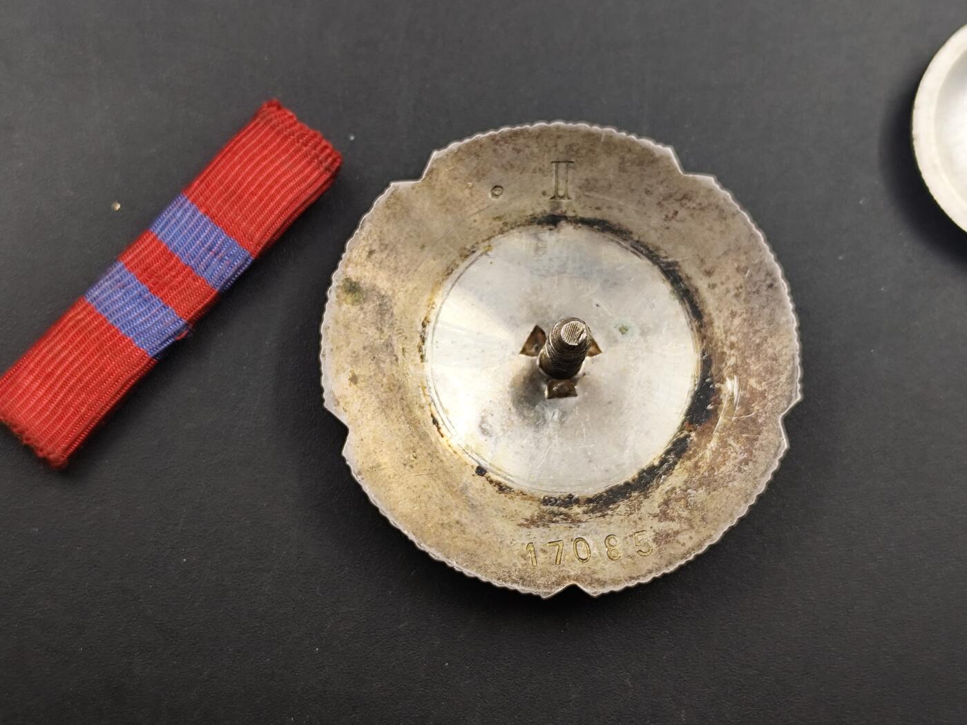 11月徽章新货项目 接下来都是精品场 欢迎关注