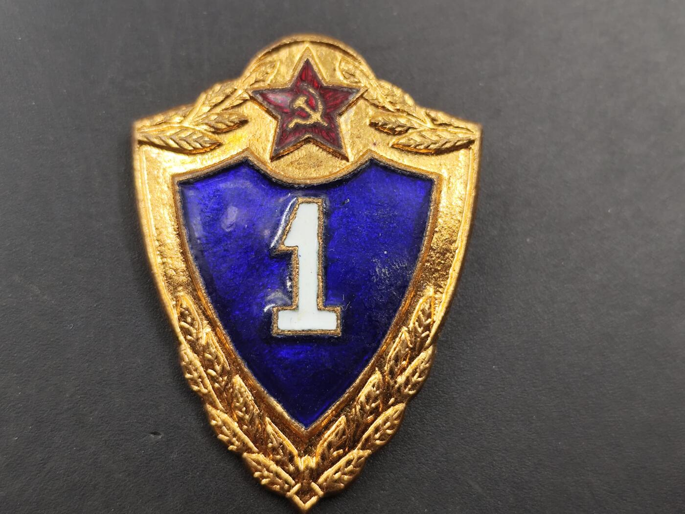 11月徽章新货项目 接下来都是精品场 欢迎关注