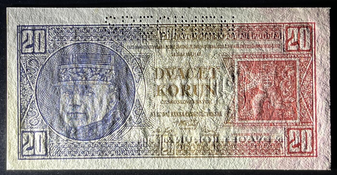 小福收藏拍卖第197期 裸钞场 本期有多张豹子号靓号 百慕大03年50元纪念钞百位号 马来亚和英属婆罗洲开国第一张纸币大冠女王 马来亚 41年1元英王乔六 法属太平洋10000法郎 捷克1000克朗纪念钞千位号  卢森堡 1000法郎  萨尔瓦多样钞 匈牙利 法罗群岛 危地马拉等多国精美纸币