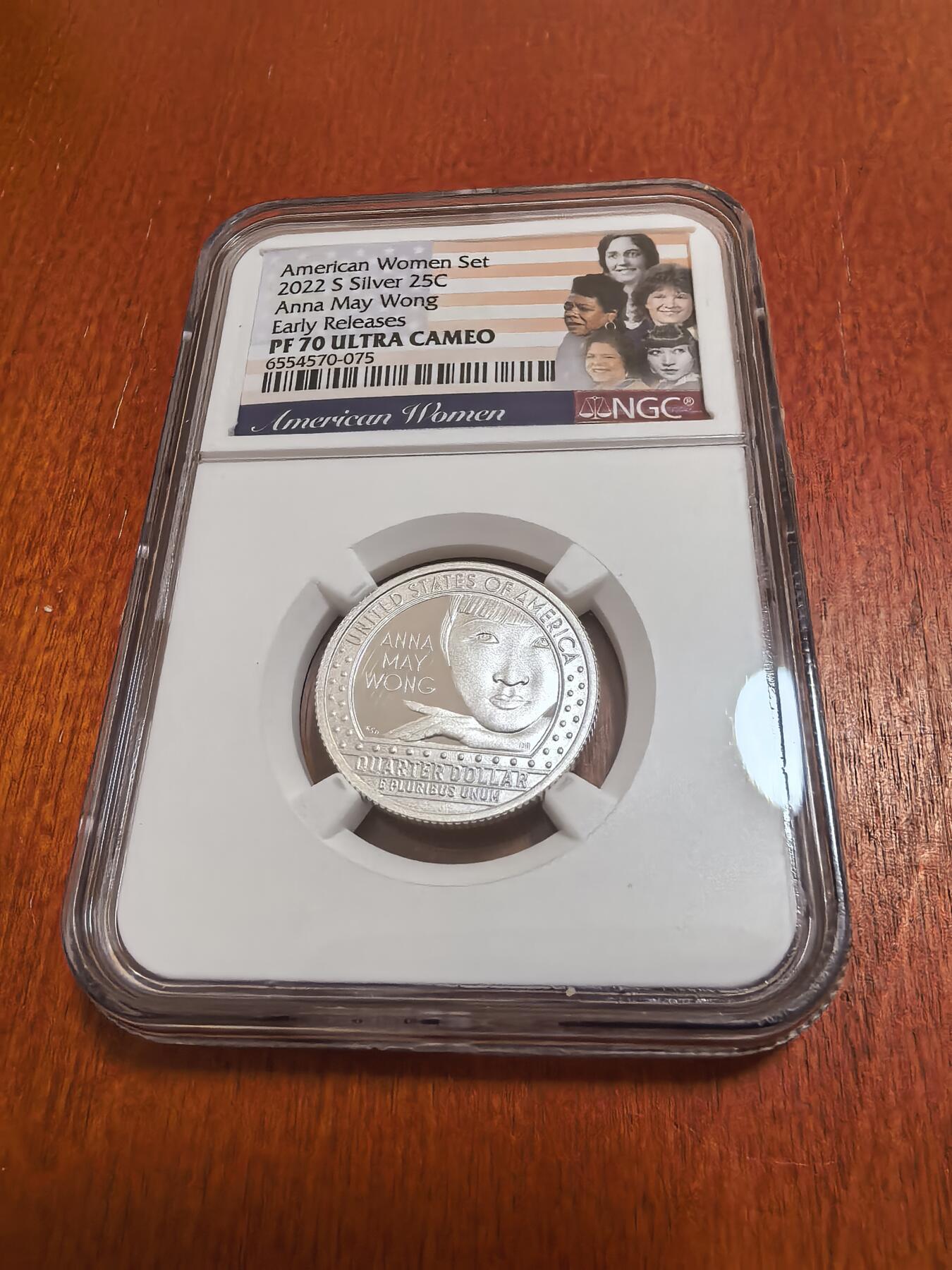 长老汇蛇年精选第七十场拍卖 2022 S 美国杰出女性——黄柳霜25美分精制银币，NGC PF70UC，早期标