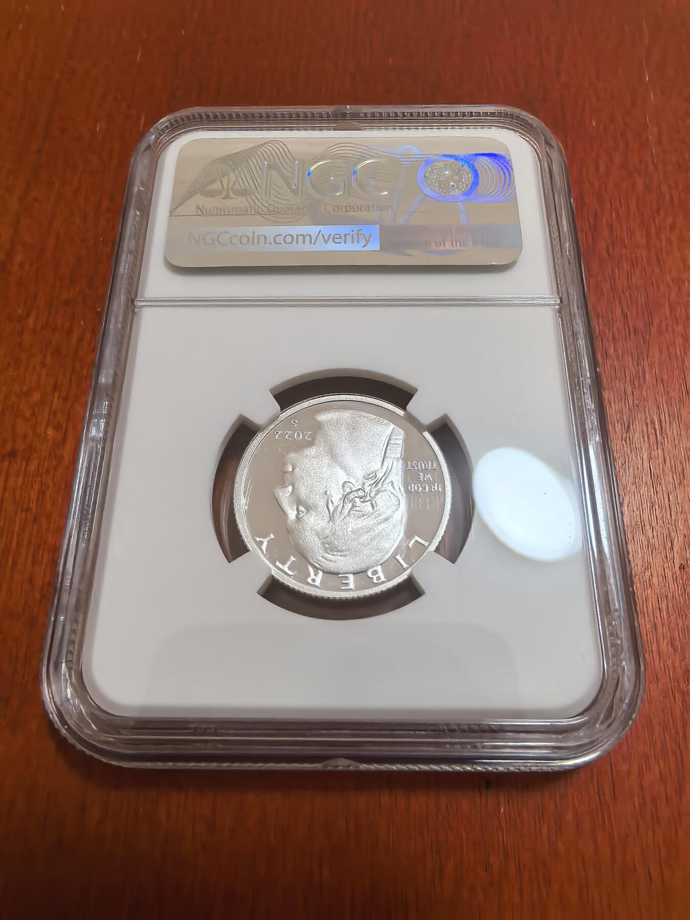 长老汇蛇年精选第七十场拍卖 2022 S 美国杰出女性——安琪罗25美分精制银币，NGC PF70UC，早期标