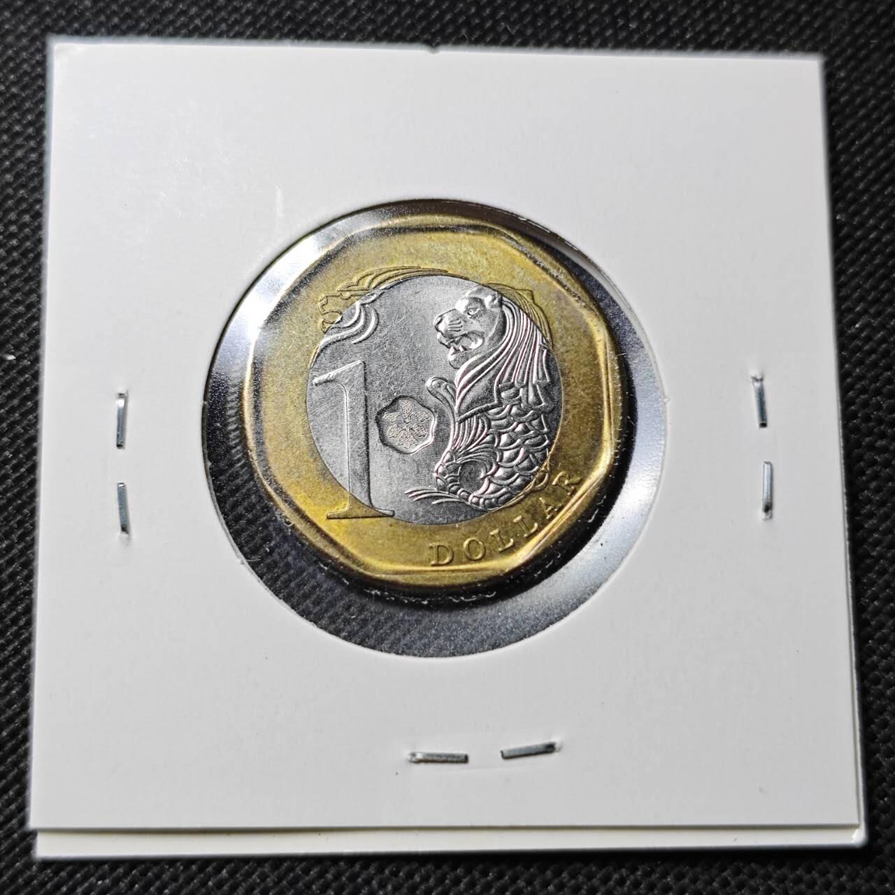 KK钱币收藏小铺  第364场  2月预留时间 周末发货  新加坡1元双色币