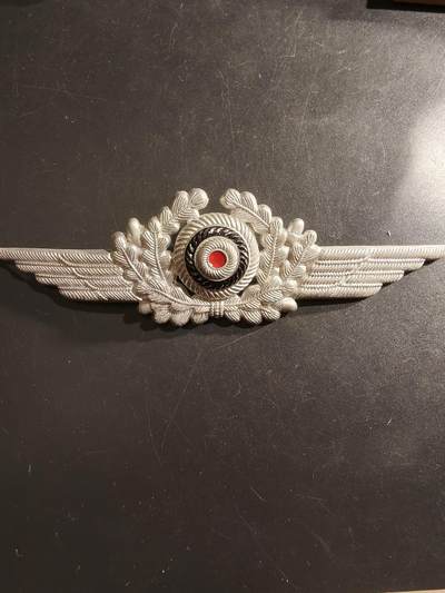 老王徽章第161期 - 德三空军飞行员金属帽徽