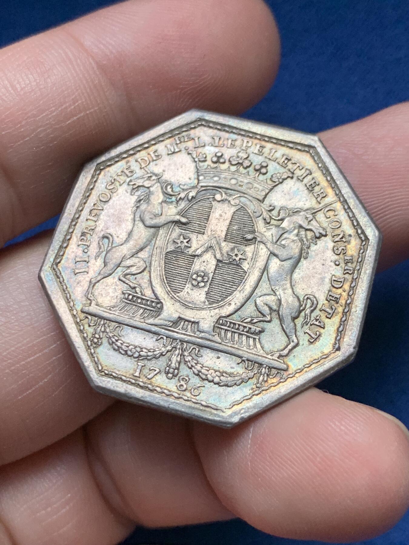 《竞宝斋》第435场 周日，周一2场连拍 （全场包邮）