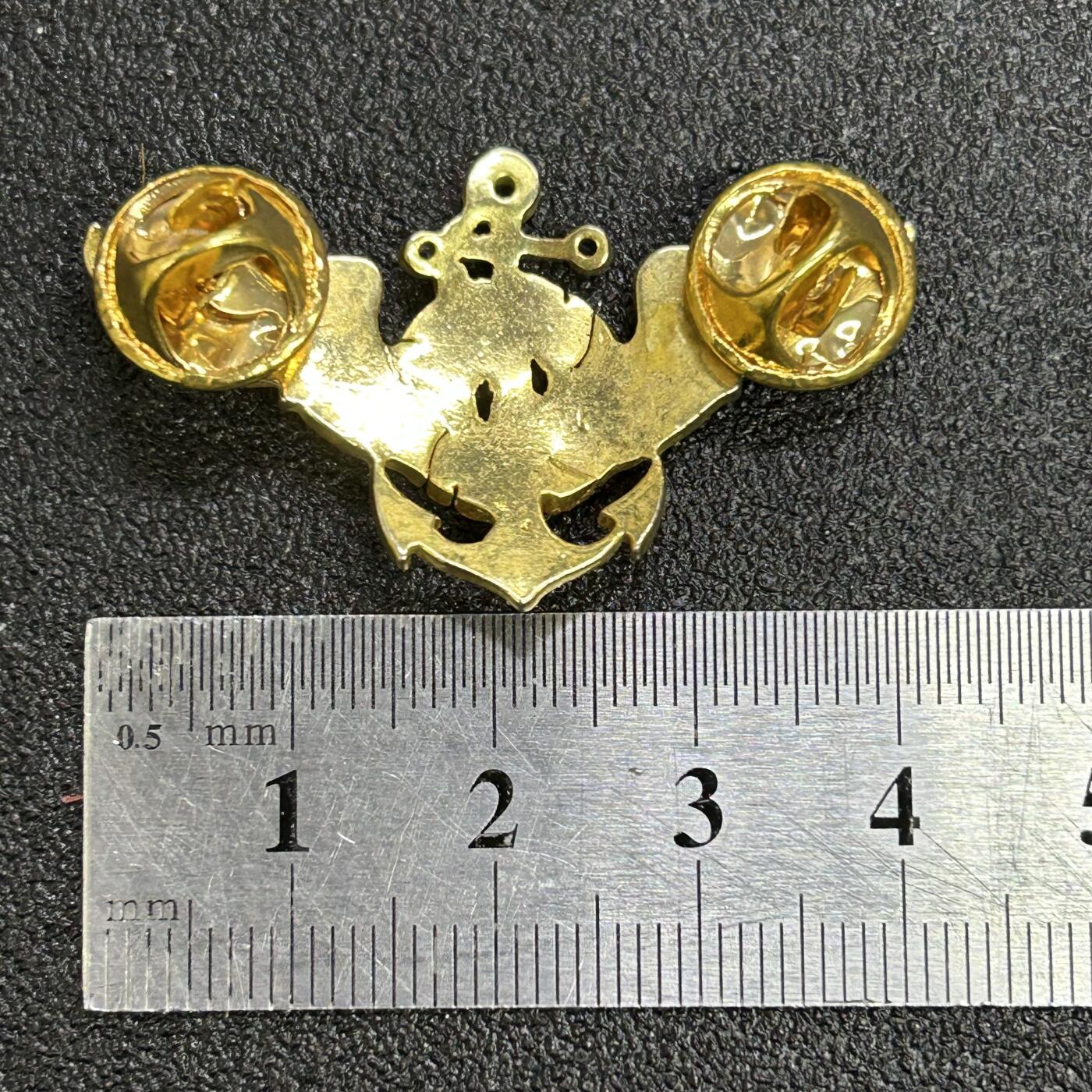 西秦中古拍卖第六十四期 泰国海军航空兵证章