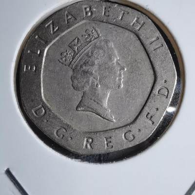 沼泽如烟--第890场 - 英国1989年20便士