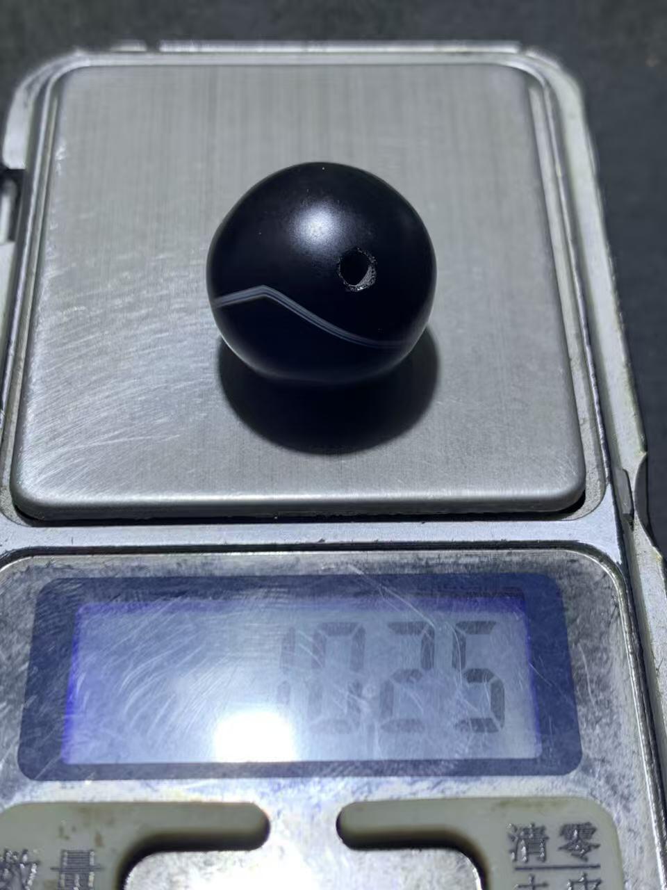 天眼药师玛瑙通货随形圆珠一颗！