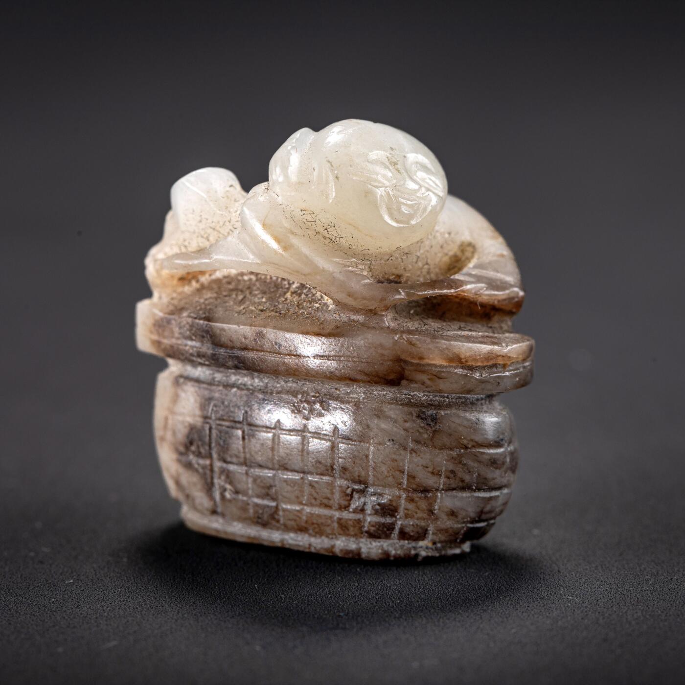 日本大阪雅和auction 2025金秋競賣會第一期 清 玉墜 玉珮 四點 尺寸:尺寸不一x4