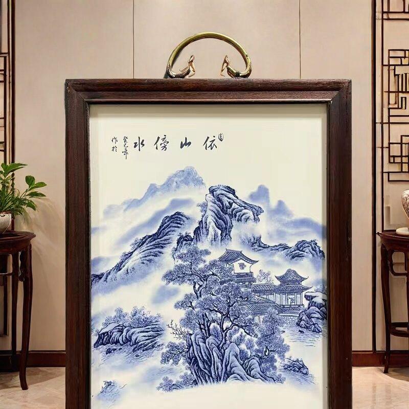 听雨轩（17）景德镇瓷板画专场 景德镇瓷板画（实木框） 依山傍山  37*29cm