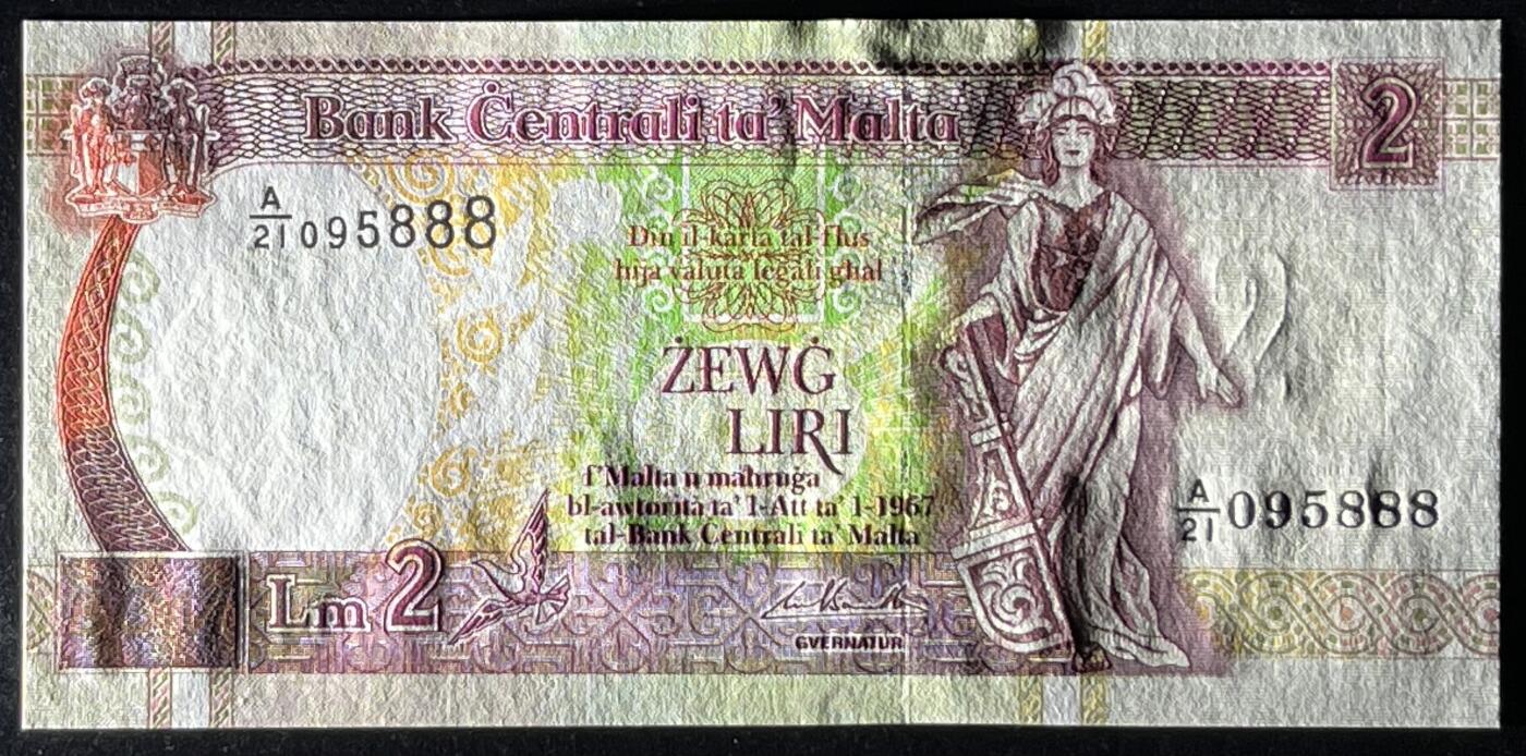 小福收藏拍卖第197期 裸钞场 本期有多张豹子号靓号 百慕大03年50元纪念钞百位号 马来亚和英属婆罗洲开国第一张纸币大冠女王 马来亚 41年1元英王乔六 法属太平洋10000法郎 捷克1000克朗纪念钞千位号  卢森堡 1000法郎  萨尔瓦多样钞 匈牙利 法罗群岛 危地马拉等多国精美纸币 马耳他 1967（1994）年 2里拉 无47 豹子号888 unc