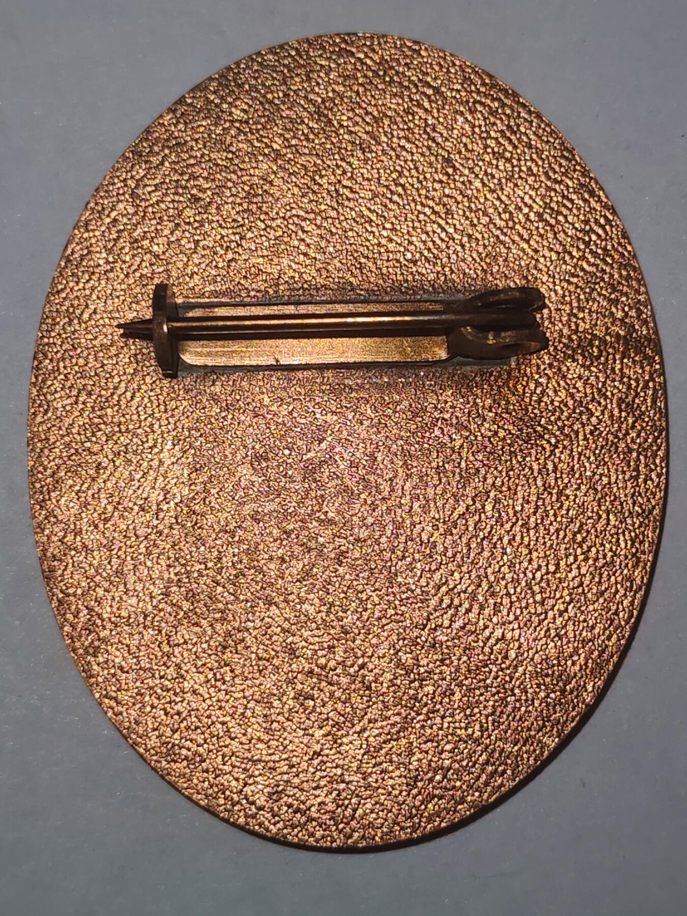 韵星假日拍卖第三十期 -- Rimey Holidays Auction 30 民主德国人民军优秀成就证章