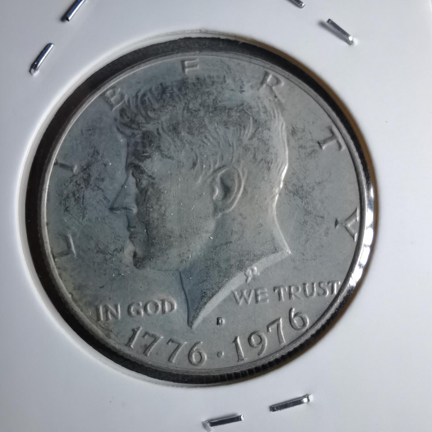 沼泽如烟--第890场 美国1976年半美元纪念币