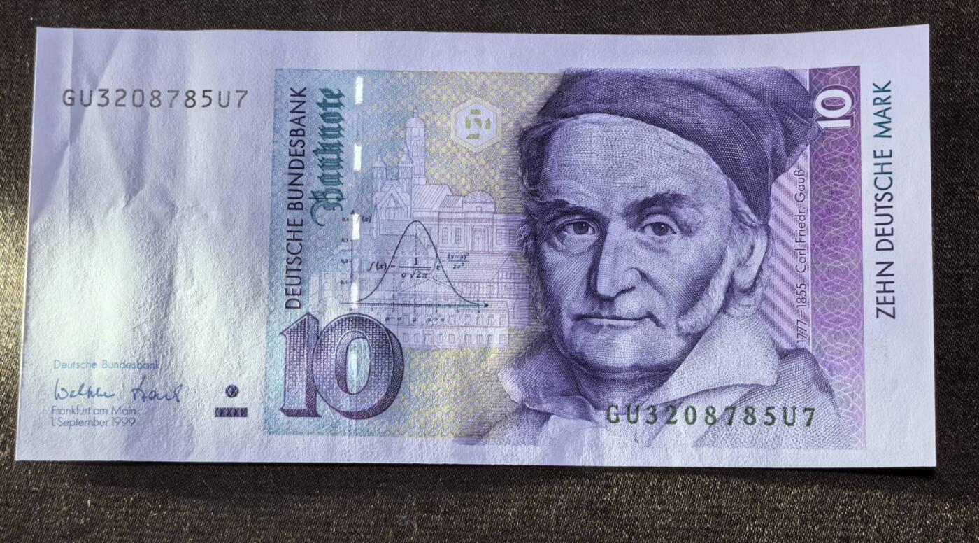 北京马甸外国币专卖第146期，外国纸币币专场，陆续上拍，欢迎关注 1999年德国10马克全新但有软折如图