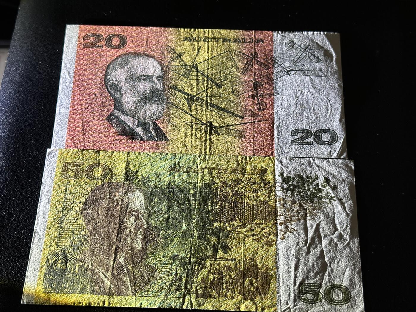 《外钞收藏家》第五百八十一期（畅拍场）（本平台长期征集拍品、欢迎藏友们联系合作）