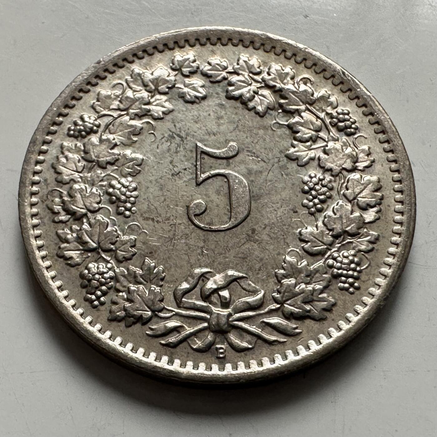 🌹外币初藏🌹🐯2025年第123场  每周二四六晚8️⃣点 接代拍 瑞士1969年五分