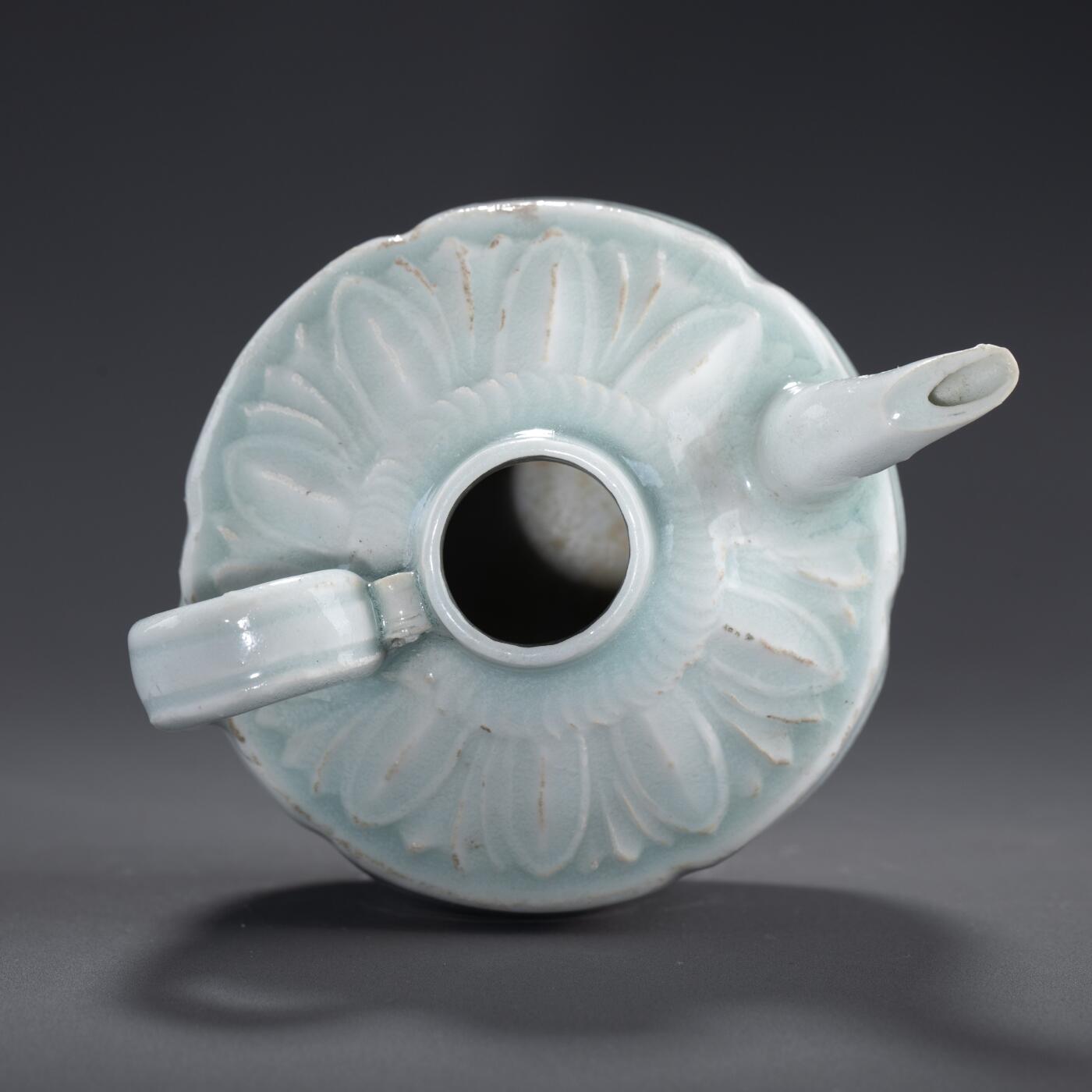 日本大阪雅和auction 2025金秋競賣會第一期 宋 湖田窯水注 尺寸:W:11 H:8.5cm