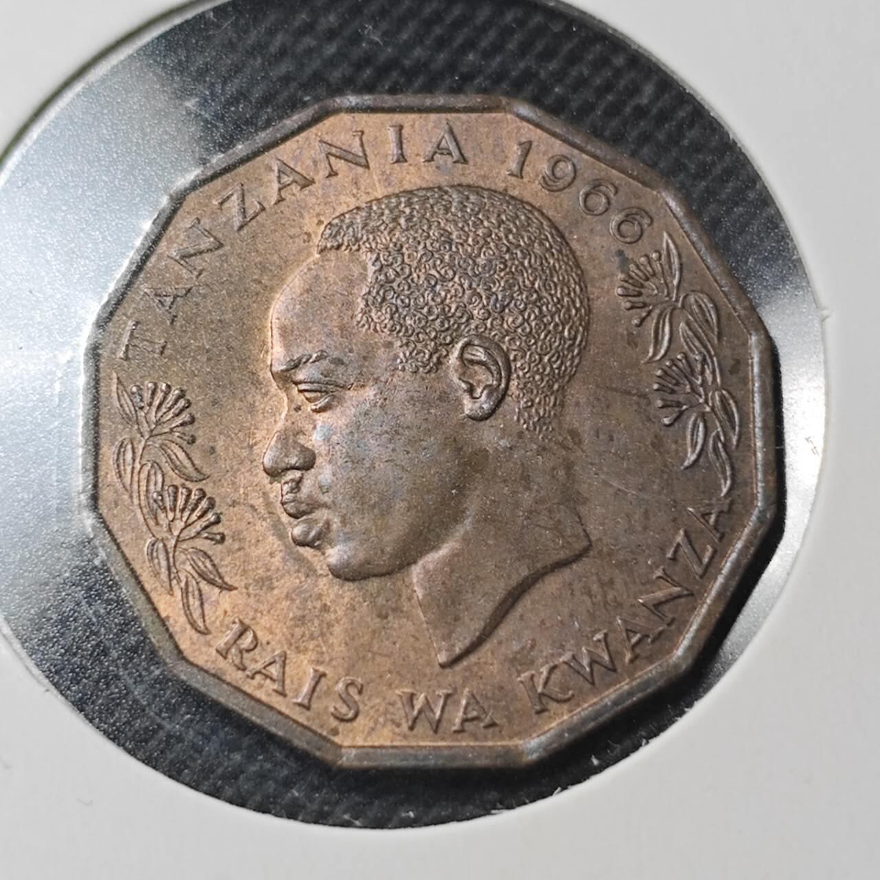 KK钱币收藏小铺  第364场  2月预留时间 周末发货  1966坦桑尼亚5分铜币 早年份