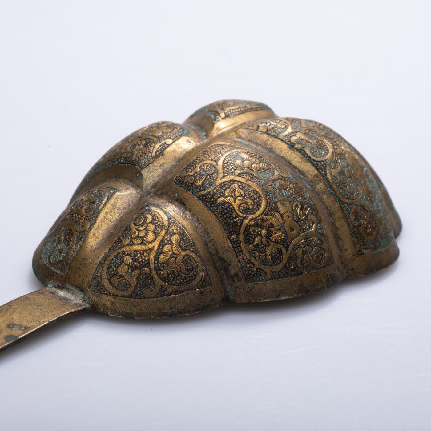 日本大阪雅和auction 2025金秋競賣會第一期 唐 鎏金勺 尺寸:L:15.5cm