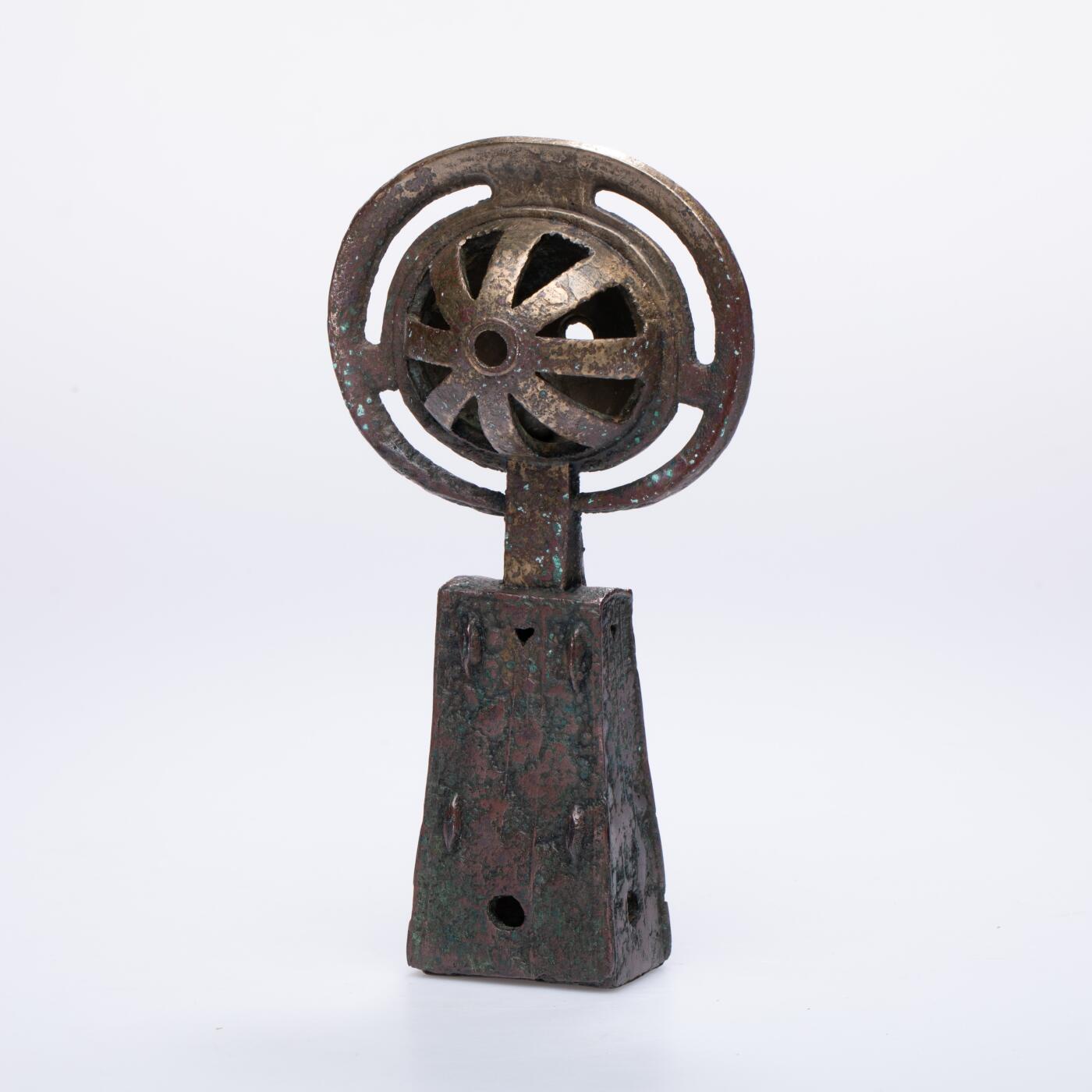 日本大阪雅和auction 2025金秋競賣會第一期 西周 鑾鈴 尺寸:W:8.5 H:16cm