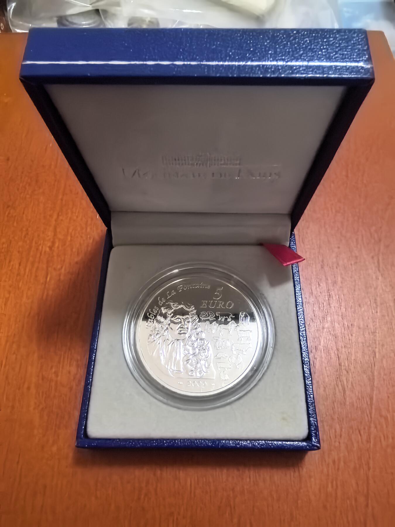 长老汇蛇年精选第七十场拍卖 2009法国拉封丹牛年5欧元精制银币，22.2克900银，原盒，4738枚