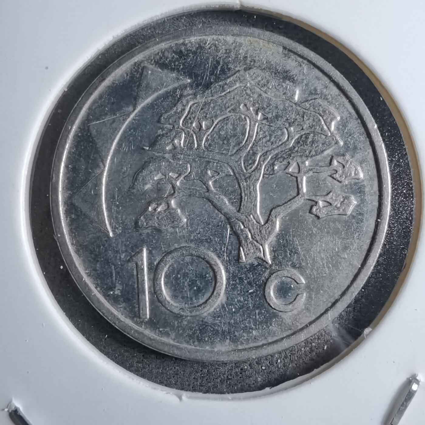 沼泽如烟--第890场 纳米比亚2002年十分