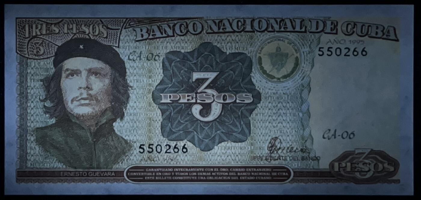 小福收藏拍卖第197期 裸钞场 本期有多张豹子号靓号 百慕大03年50元纪念钞百位号 马来亚和英属婆罗洲开国第一张纸币大冠女王 马来亚 41年1元英王乔六 法属太平洋10000法郎 捷克1000克朗纪念钞千位号  卢森堡 1000法郎  萨尔瓦多样钞 匈牙利 法罗群岛 危地马拉等多国精美纸币