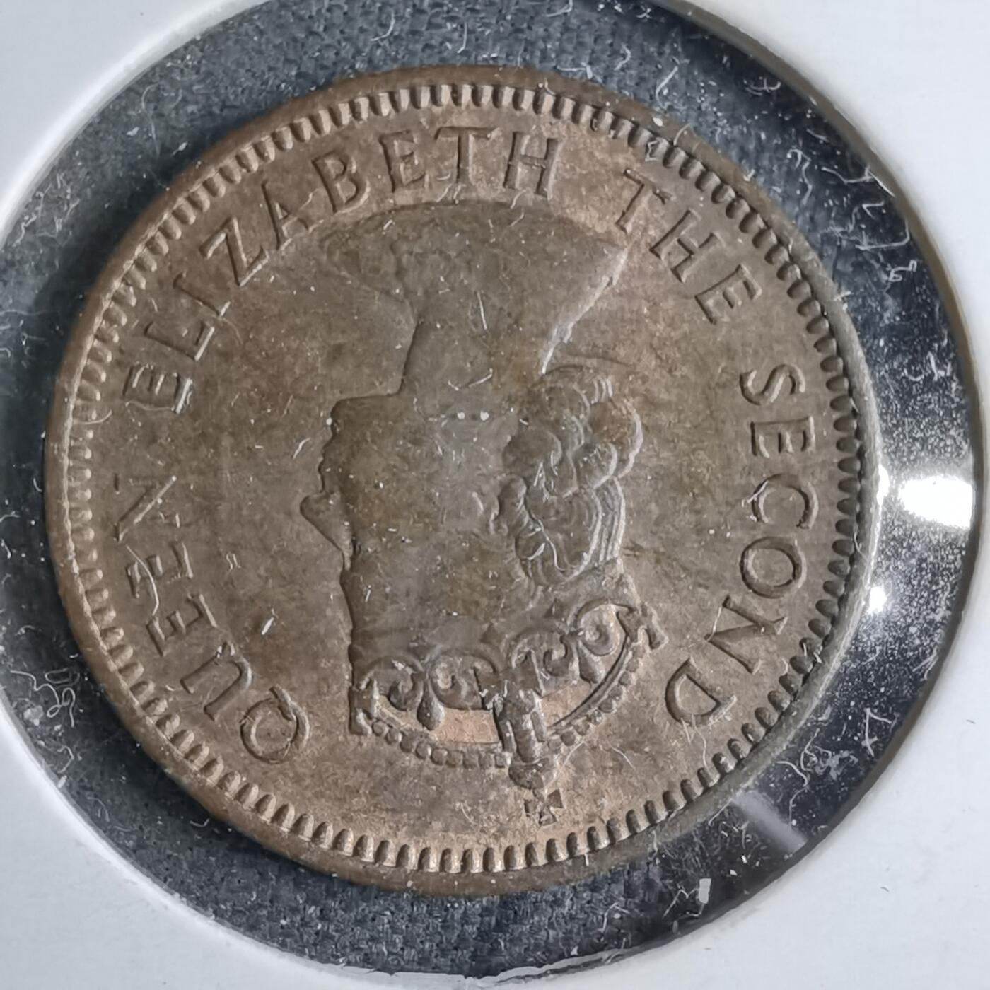 沼泽如烟--第890场 塞浦路斯1955年3米尔