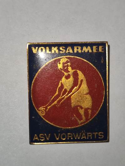 韵星假日拍卖第三十期 -- Rimey Holidays Auction 30 - 民主德国人民军军队体育协会技能证章