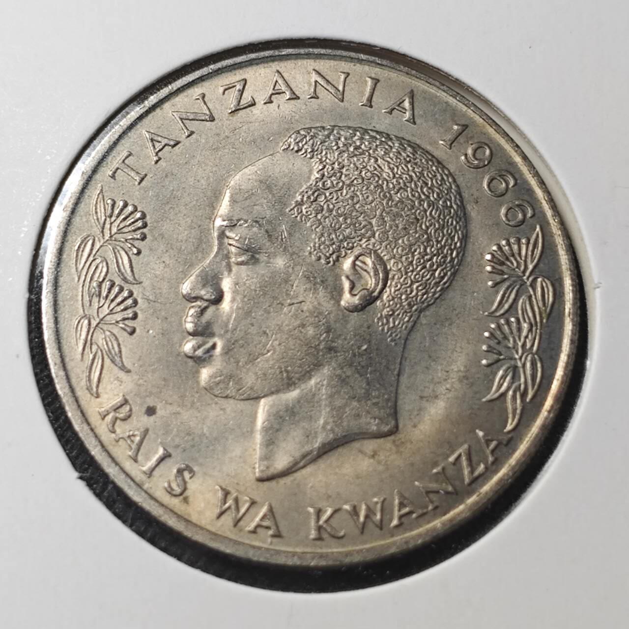 KK钱币收藏小铺  第364场  2月预留时间 周末发货  1966坦桑尼亚1先令 早年份 带光