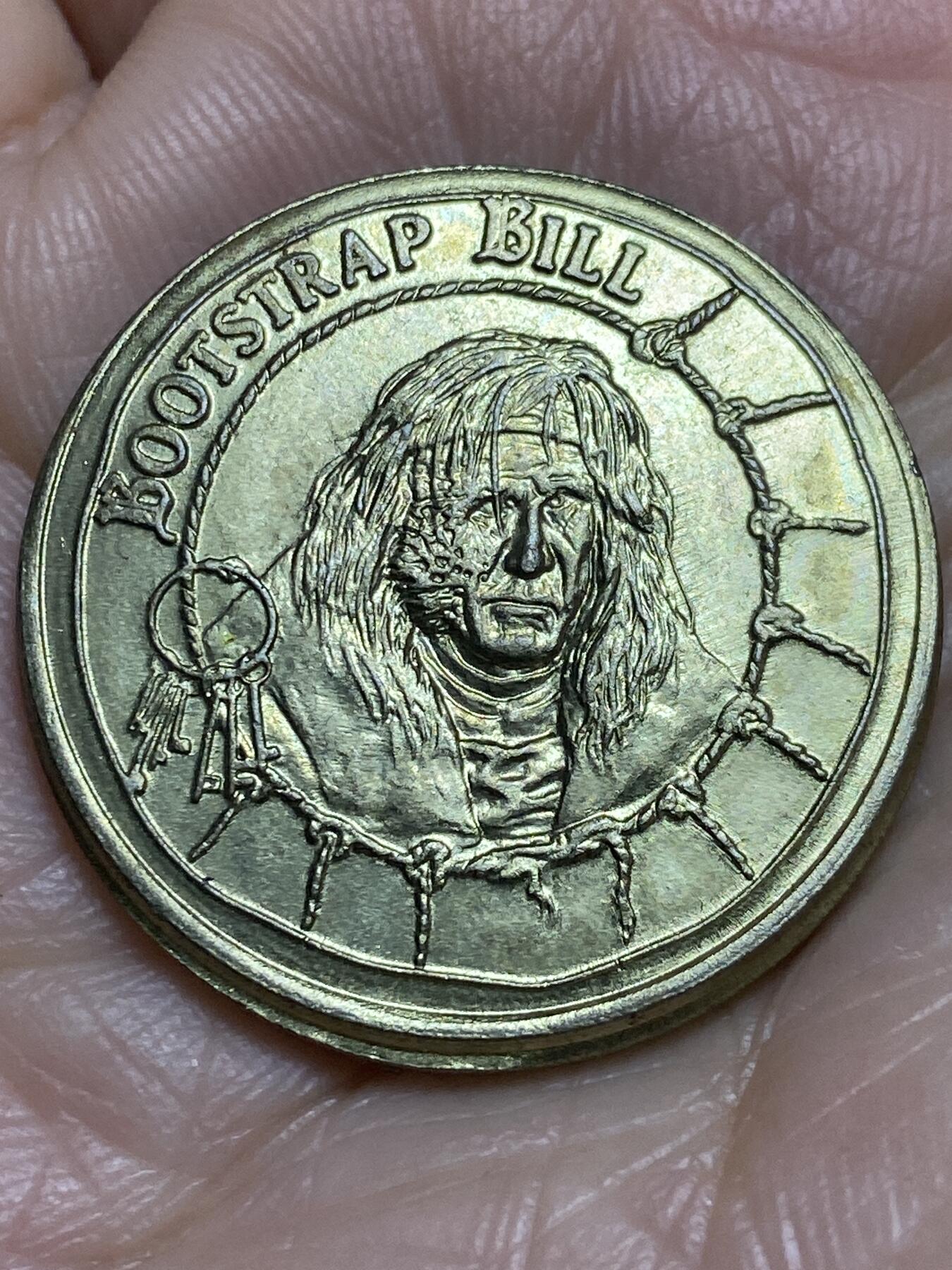 2025年第一百二十二场(总第一百四十八场）外国好品散币(免佣金) 美国🇺🇸迪士尼纪念章(电影–加勒比海盗：聚魂棺纪念章)