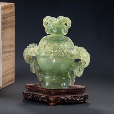 日本大阪雅和auction 2025金秋競賣會第一期 - 清 玉香爐 尺寸:W:18 H:18
底座W:16 H:4cm 備註:木箱,底座