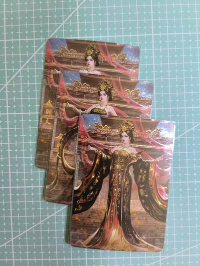 C先生卡牌 第15期 元集纪·刷子签·罐儿签·毒瘤签(持续收拍品中...) - 【钻闪】卡颜月色《月华录》武则天 三渐变(第三张艺术)