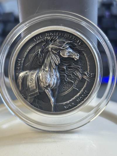 第180期拍卖【长期征集拍品】【北京币展专场】 - 美国2021年本土精神系列1战马1盎司仿古纪念银币，,999银，发行1500枚