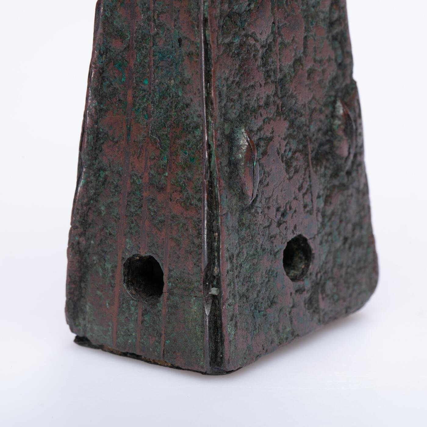 日本大阪雅和auction 2025金秋競賣會第一期 西周 鑾鈴 尺寸:W:8.5 H:16cm