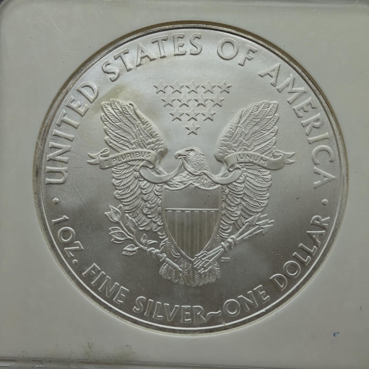 【淘币小摊】实时拍第七百八十七拍   银币套币场   满百包邮可预留二周 每周一统一发货   美国 2010年行走鹰洋一盎司银币 NGC MS69