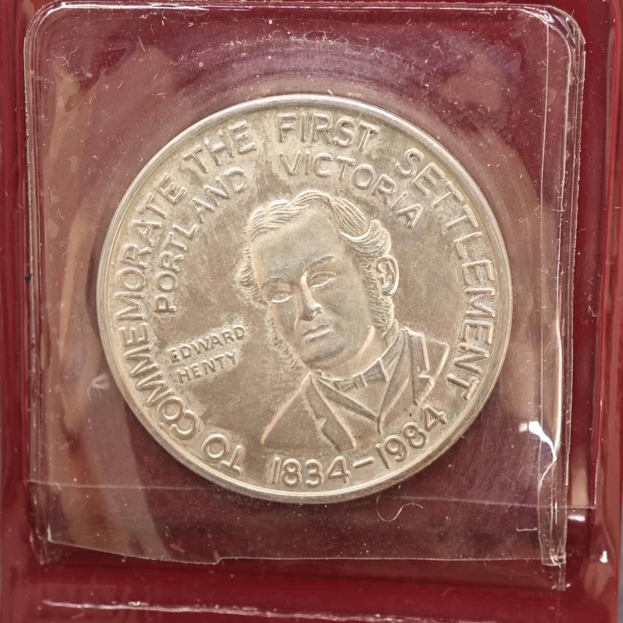 【淘币小摊】实时拍第七百八十七拍   银币套币场   满百包邮可预留二周 每周一统一发货   澳大利亚墨尔本1834-1984年百年小银章重16克