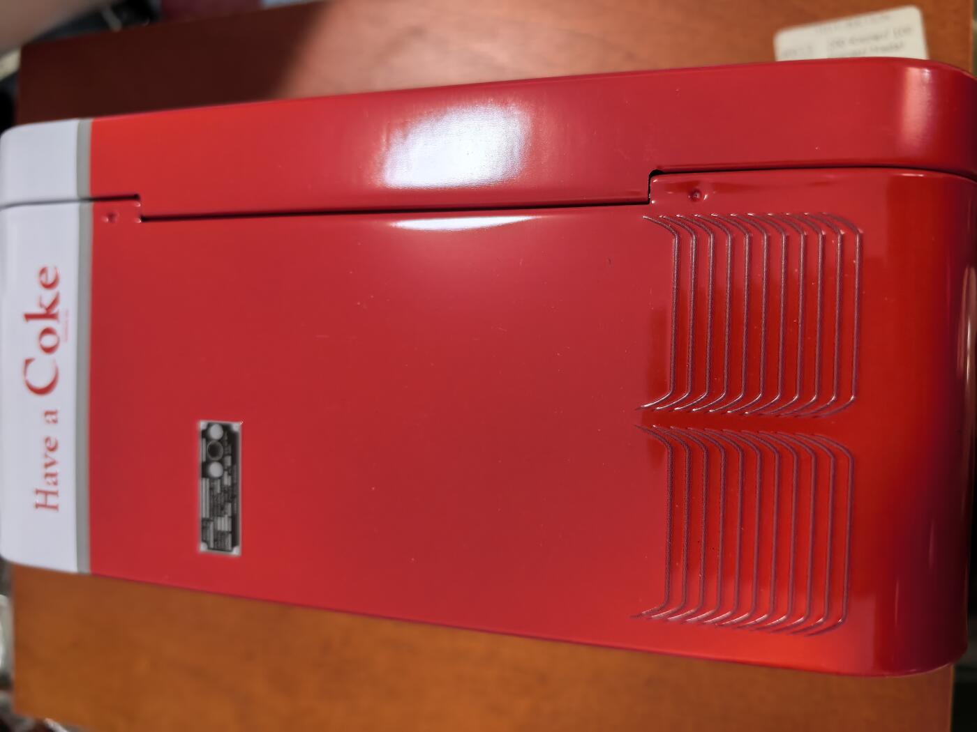 长老汇蛇年精选第七十场拍卖 2020斐济可口可乐彩色瓶盖精制银币原金属盒（不含币）