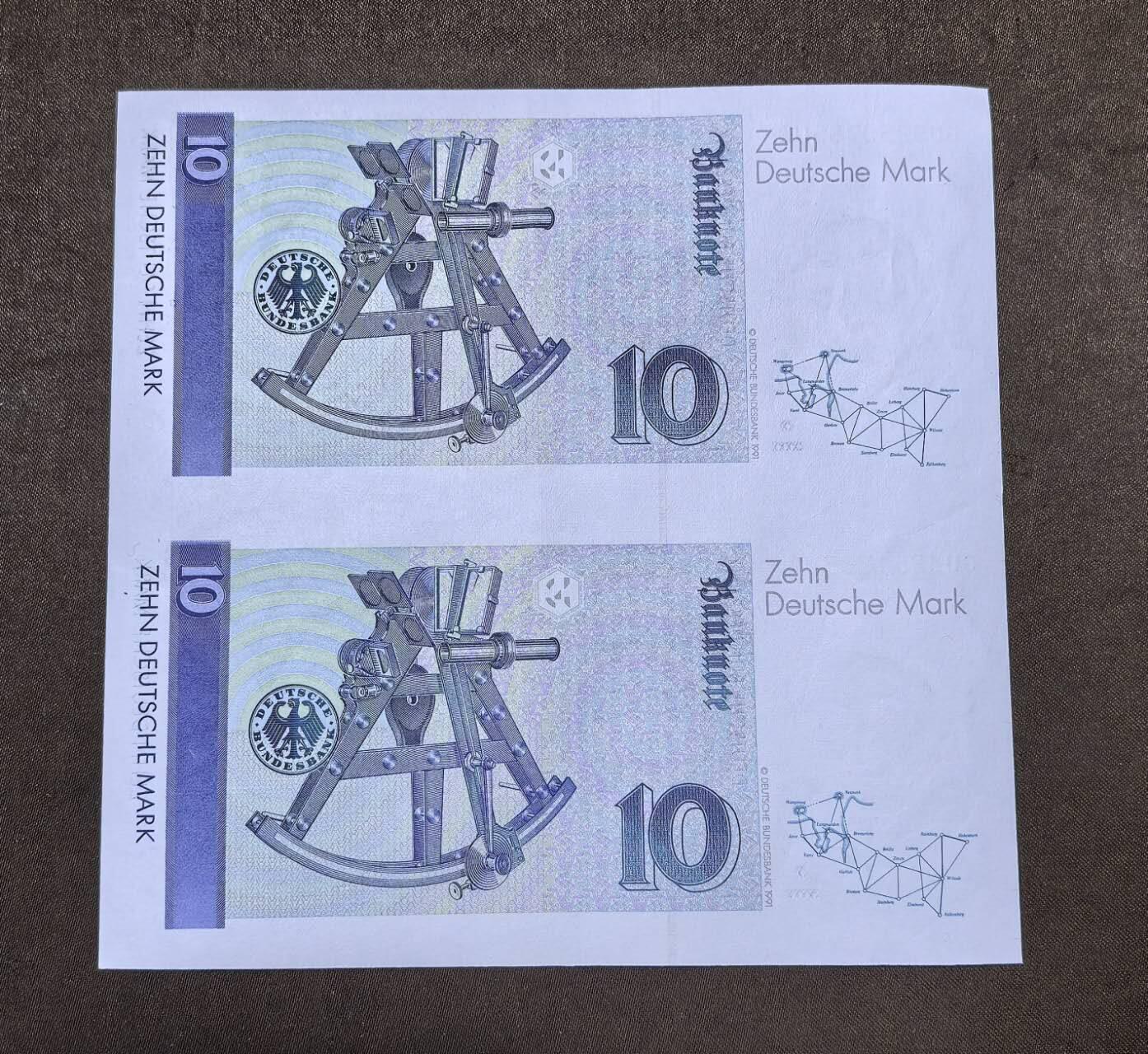 北京马甸外国币专卖第146期，外国纸币币专场，陆续上拍，欢迎关注 1999年德国10马克双连体钞，全新強光下显示有轻微软折如图