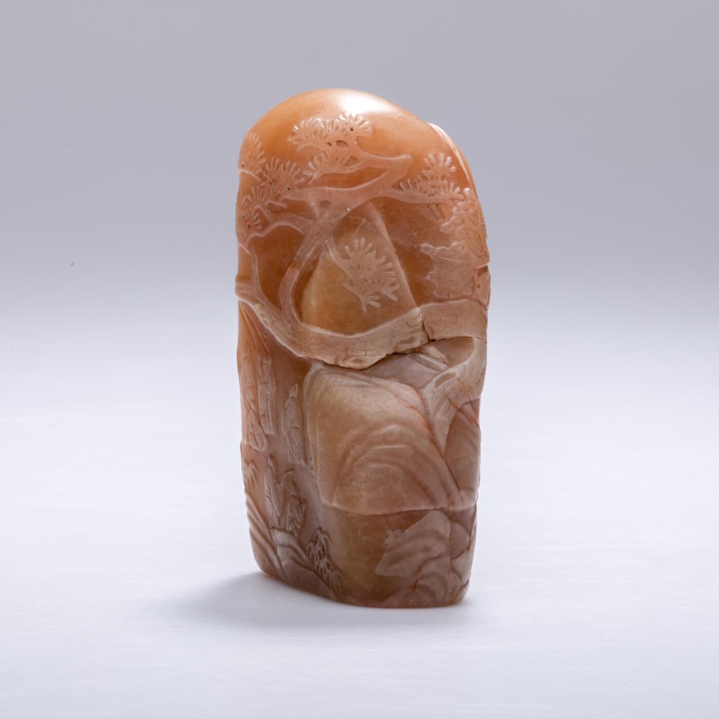 日本大阪雅和auction 2025金秋競賣會第一期 清 田黃山水人物擺件 尺寸:W:5 H:8cm